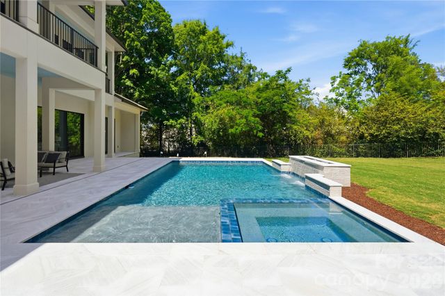 20200 Rainbow Circle, Cornelius, NC 28031