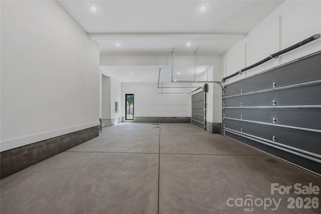 20200 Rainbow Circle, Cornelius, NC 28031