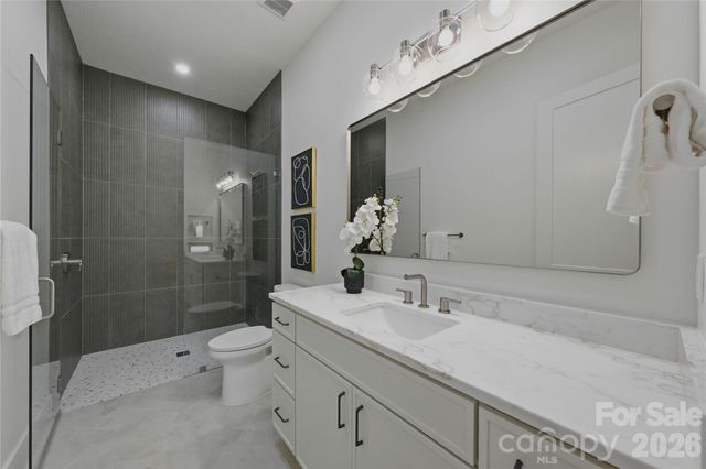 20200 Rainbow Circle, Cornelius, NC 28031