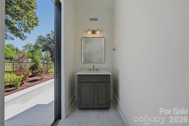 20200 Rainbow Circle, Cornelius, NC 28031