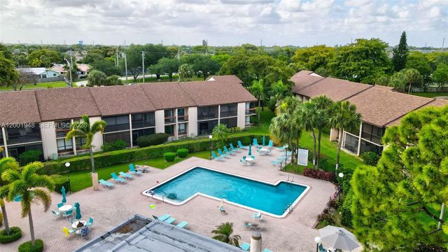 2225 SW 15th Street 223, Deerfield Beach, FL 33442