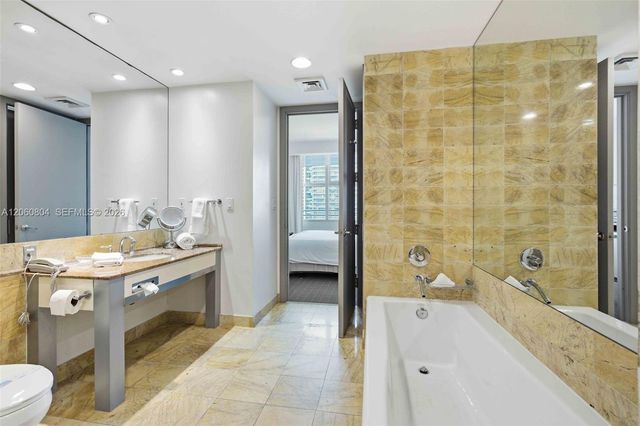 1395 Brickell Avenue 2902, Miami, FL 33131