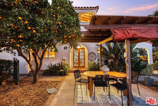 936 N Nopal Street, Santa Barbara, CA 93103