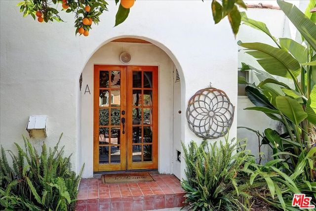 936 N Nopal Street, Santa Barbara, CA 93103
