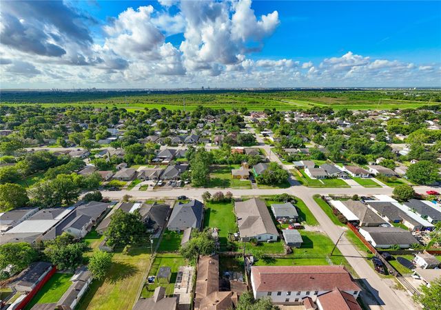10410 Munn Street, Houston, TX 77029