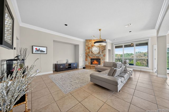 7807 Hermosa Hill, San Antonio, TX 78256