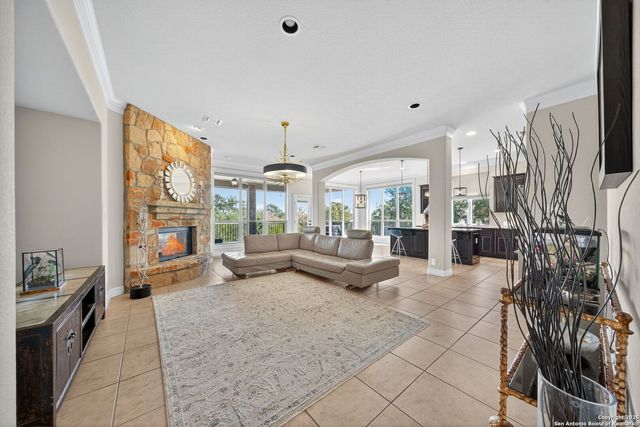 7807 Hermosa Hill, San Antonio, TX 78256