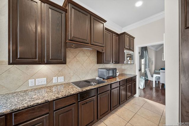 7807 Hermosa Hill, San Antonio, TX 78256