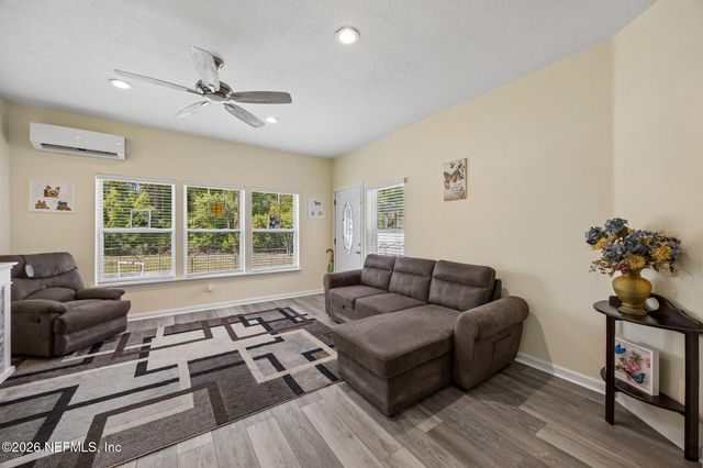 96017 BREEZEWAY Court, Yulee, FL 32097