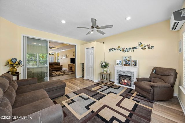 96017 BREEZEWAY Court, Yulee, FL 32097