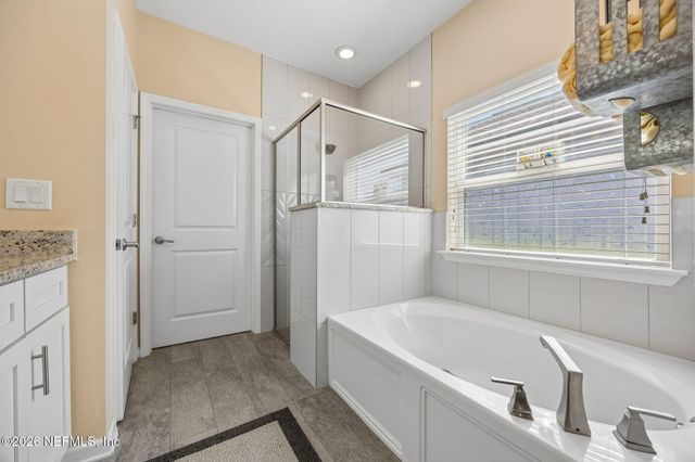 96017 BREEZEWAY Court, Yulee, FL 32097