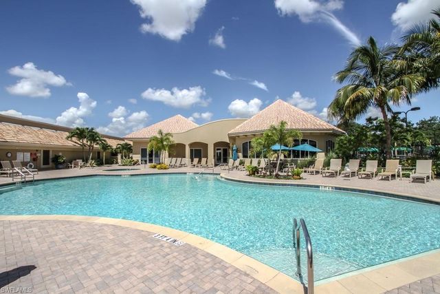 13046 Amberley CT # 611, Bonita Springs, FL 34135