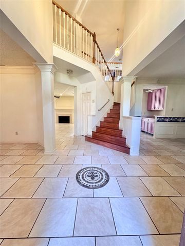 14731 Ridgechase Lane, Houston, TX 77014