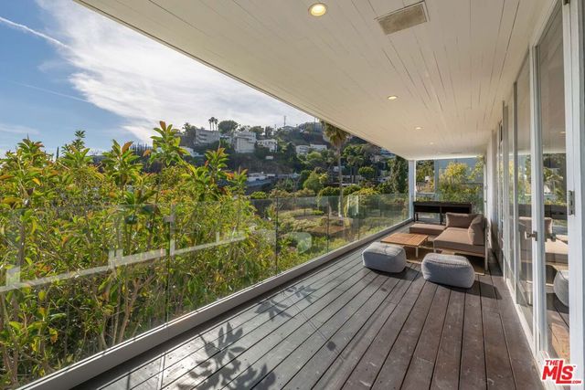 8450 Carlton Way, Los Angeles, CA 90069