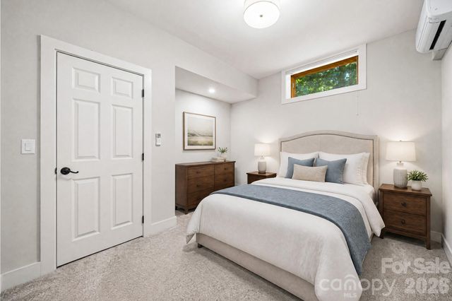 49 Western Eagle Drive, Hendersonville, NC 28792