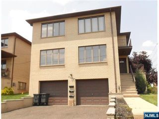 239 Glen Avenue 2, Palisades Park, NJ 07650