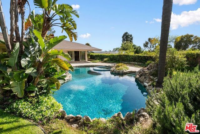 9115 Leander Place, Beverly Hills, CA 90210