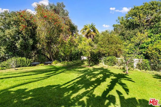 9115 Leander Place, Beverly Hills, CA 90210