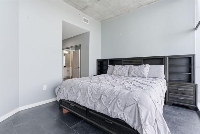 777 N ASHLEY DRIVE 2513, Tampa, FL 33602