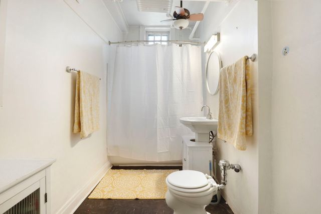 1360 E Madison Park B, Chicago, IL 60615