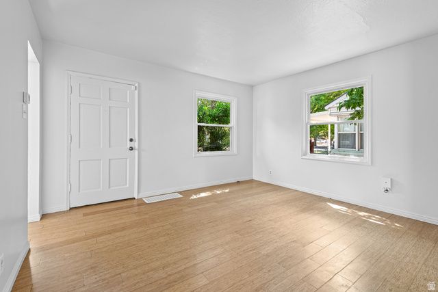 1986 S RICHARDS ST, Salt Lake City, UT 84115