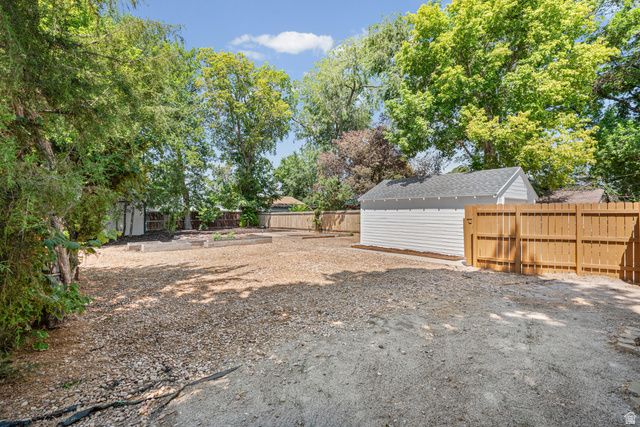 1986 S RICHARDS ST, Salt Lake City, UT 84115