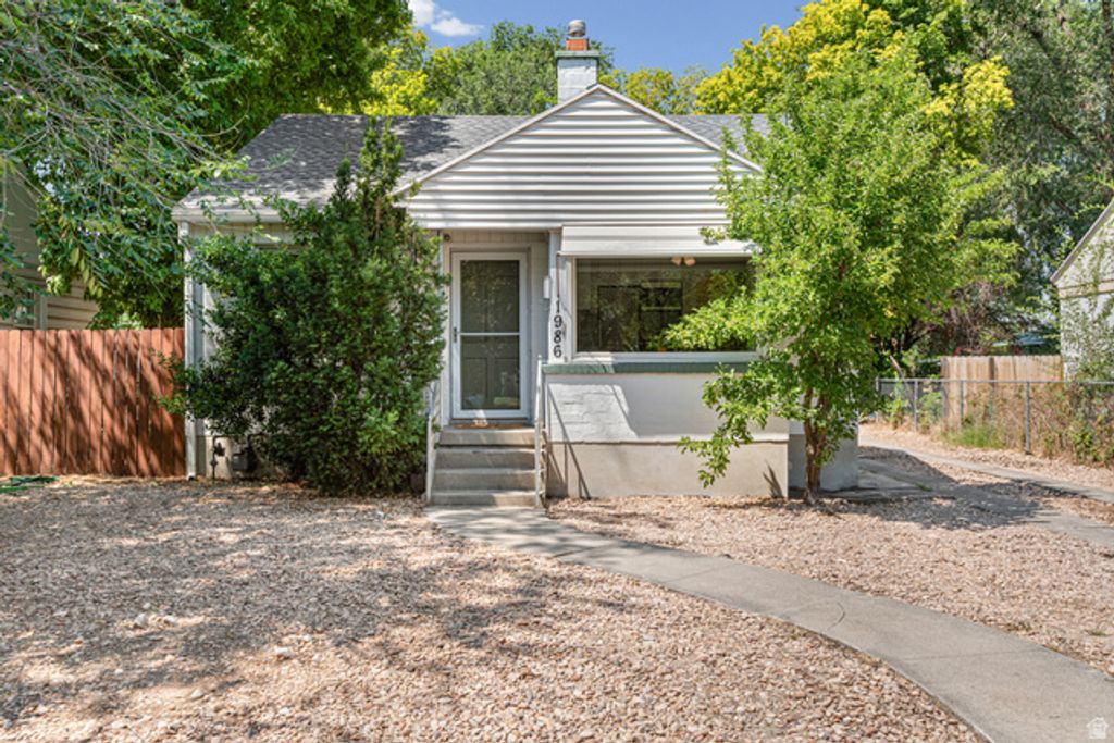 1986 S RICHARDS ST, Salt Lake City, UT 84115