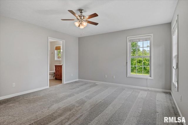 114 Winter Park Drive, Chatham, IL 62629