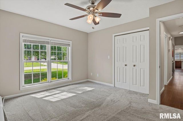 114 Winter Park Drive, Chatham, IL 62629
