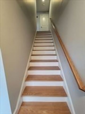 944 Warren 2 F, Brockton, MA 02301
