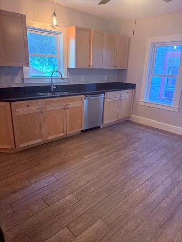 97 Second St, Montague, MA 01376
