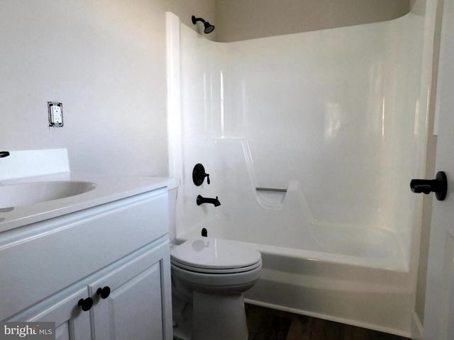 315 CHERRY LANE DR, Chambersburg, PA 17202