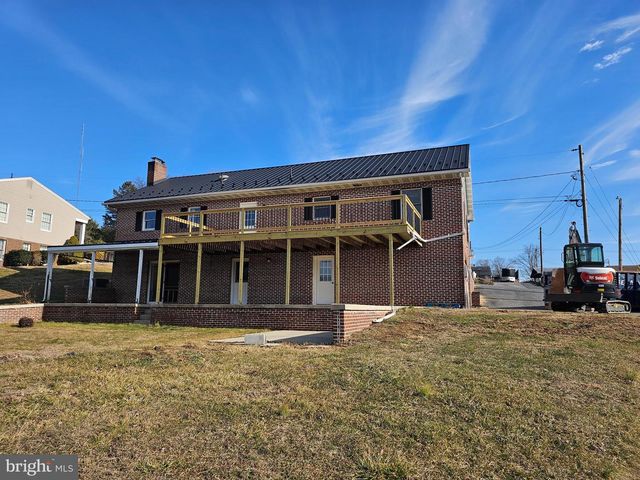 315 CHERRY LANE DR, Chambersburg, PA 17202