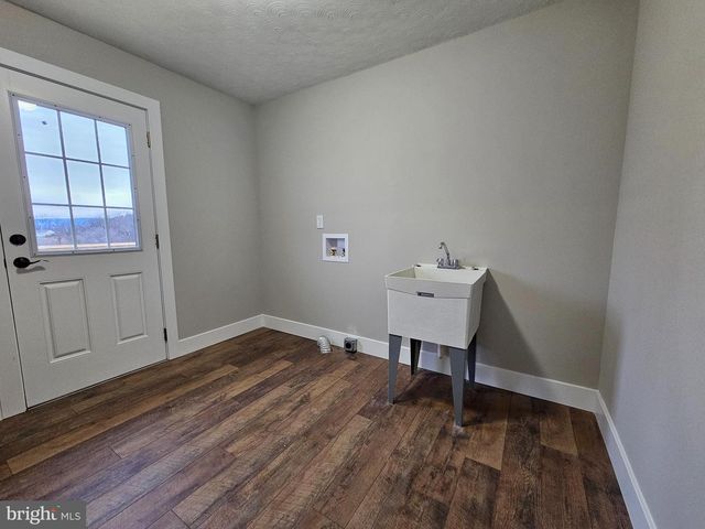 315 CHERRY LANE DR, Chambersburg, PA 17202