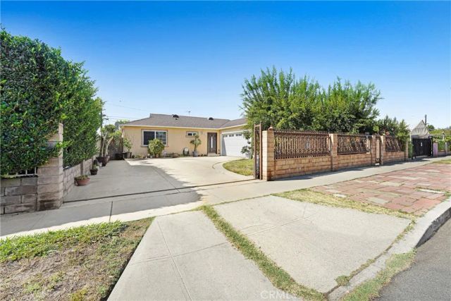 19406 Enadia Way, Reseda, CA 91335