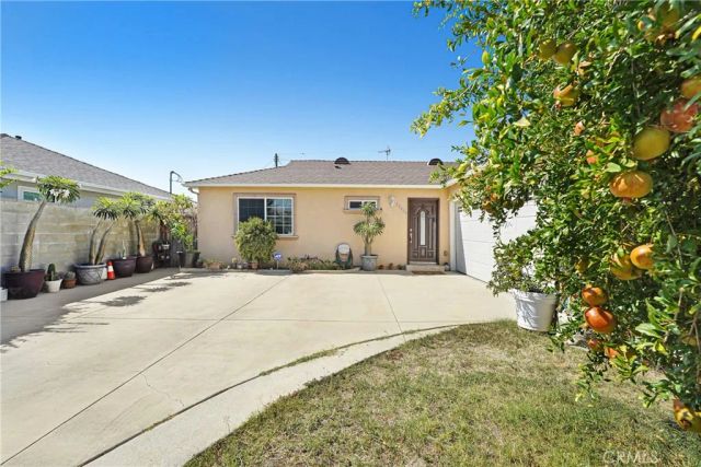 19406 Enadia Way, Reseda, CA 91335