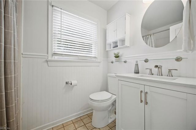 724 Yorkshire DR, Virginia Beach, VA 23452