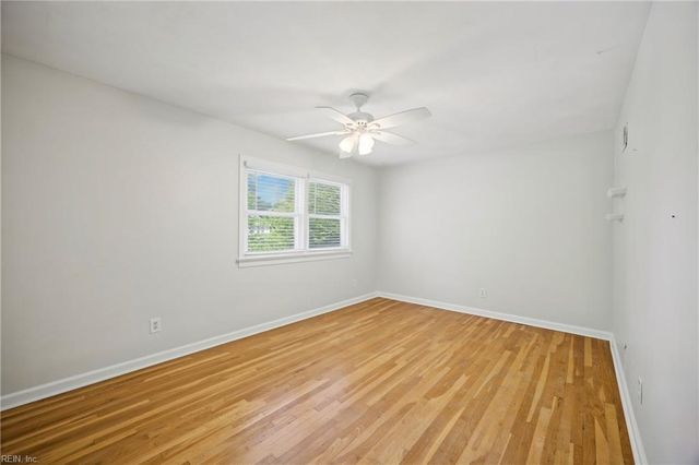 724 Yorkshire DR, Virginia Beach, VA 23452