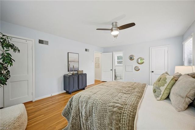 724 Yorkshire DR, Virginia Beach, VA 23452
