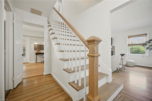 724 Yorkshire DR, Virginia Beach, VA 23452