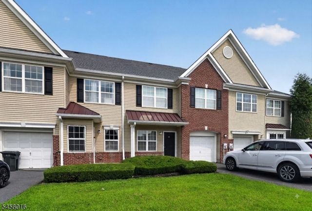 64 Andrews Way, Piscataway Twp., NJ 08854
