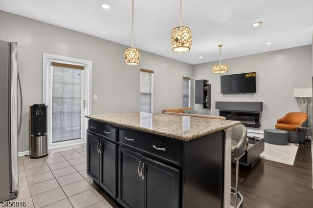 64 Andrews Way, Piscataway Twp., NJ 08854