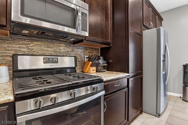 64 Andrews Way, Piscataway Twp., NJ 08854