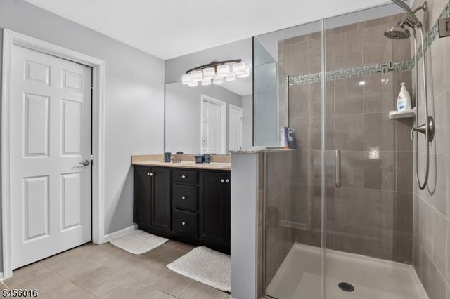 64 Andrews Way, Piscataway Twp., NJ 08854