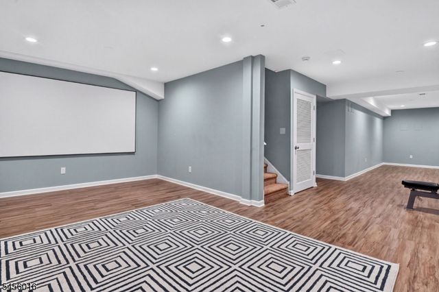 64 Andrews Way, Piscataway Twp., NJ 08854