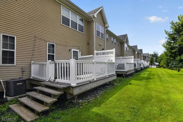 64 Andrews Way, Piscataway Twp., NJ 08854