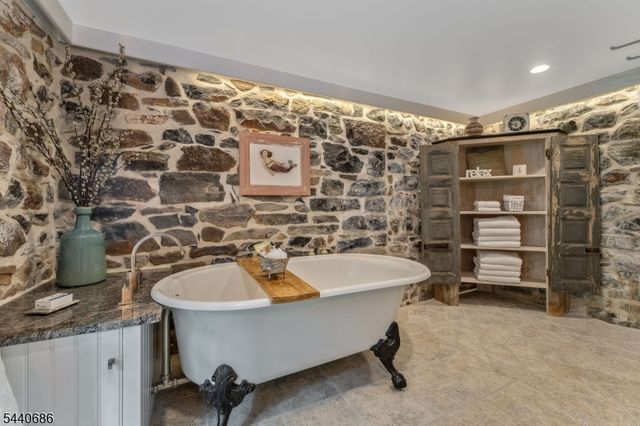152 Route 627, Pohatcong Twp., NJ 08865