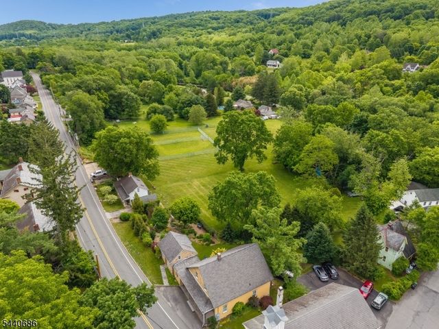 152 Route 627, Pohatcong Twp., NJ 08865