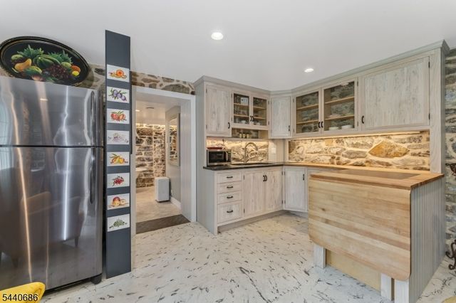 152 Route 627, Pohatcong Twp., NJ 08865