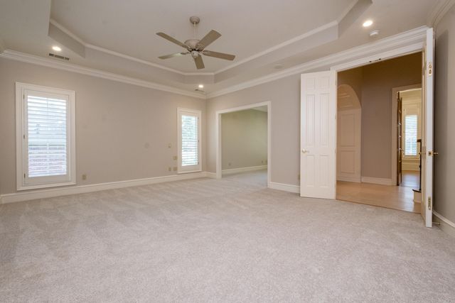 18 Hickory Creek Drive, Little Rock, AR 72212